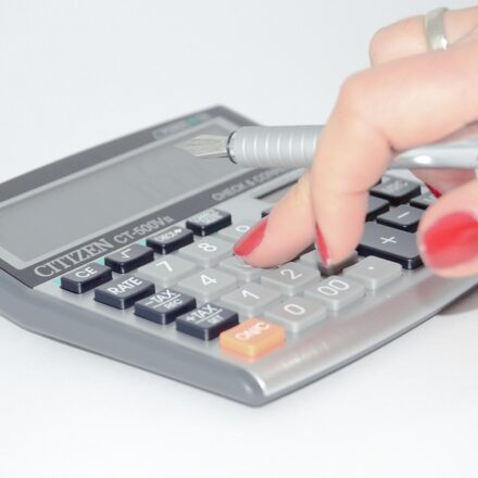 average calculator interface