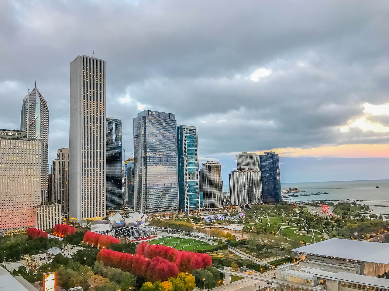 Chasing the Light: Your Guide to Chicago’s Best Sunsets