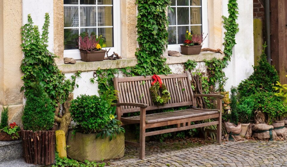 yard meter conversion table